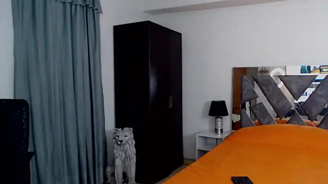 Czat XXX na żywo – Frank_heaven01