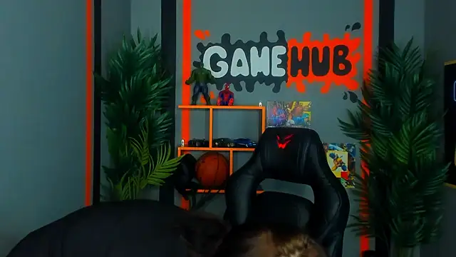 AnaMills' Live XXX Chat