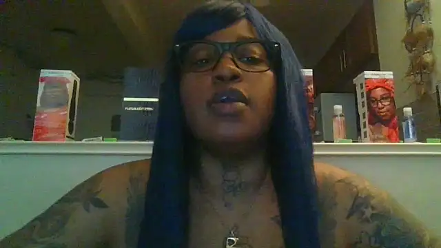 ShaBrimDaPornstar Adlı Modelin Canlı XXX Sohbeti