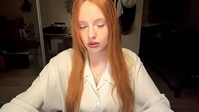 HeilyJeily: онлайн-секс-чат