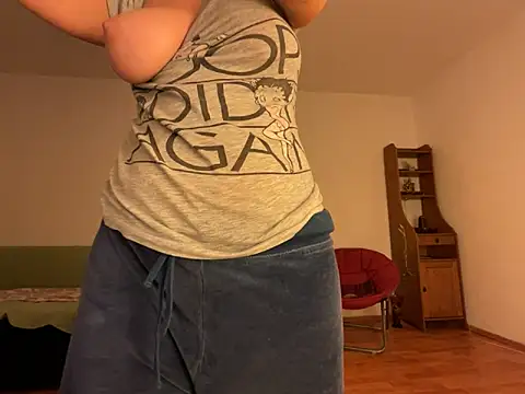 XXX chat uživo modela HoneyMakerr