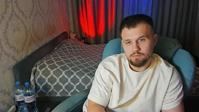 Vladik_b Show Webcam