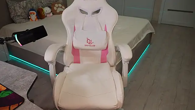 luna_young 即時 XXX 聊天