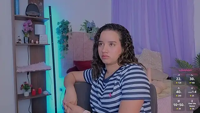 emilyrouxeのライブXXXチャット