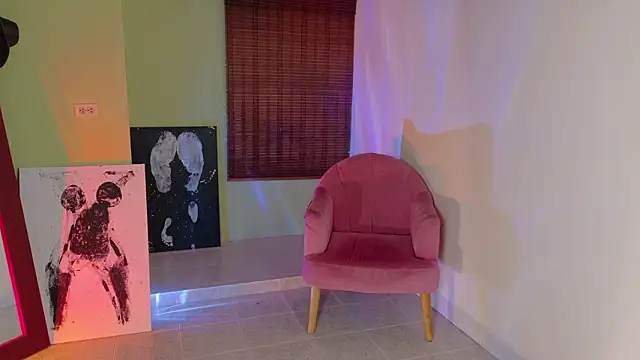 XXX chat uživo modela Emma__Blanco