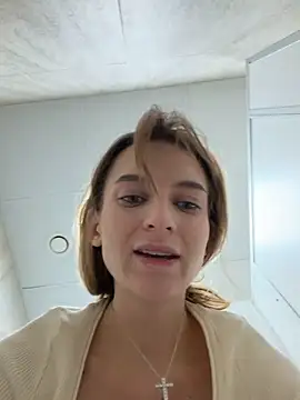 Chat XXX Live -AngelAri-