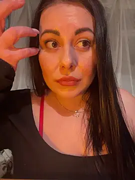 DaisyStreet: онлайн-секс-чат