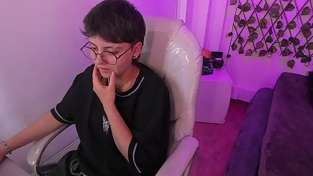 Nathaly_ds 现场XXX聊天