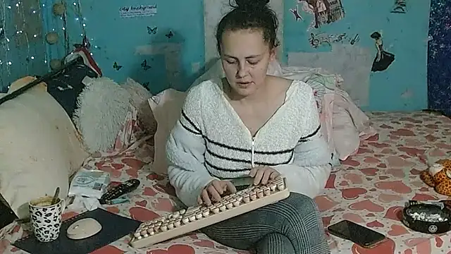 brighteyes77 – Live XXX-chat