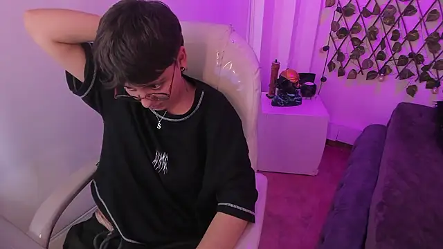 Pertunjukan Kamera Web Nathaly_ds