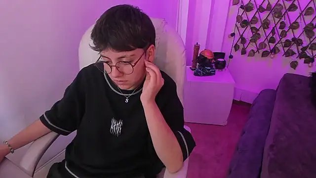 Nathaly_dsのライブXXXチャット