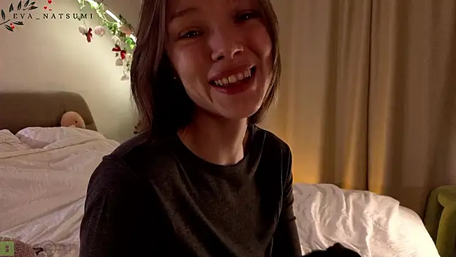 Eva_Natsumi élő XXX-chatje