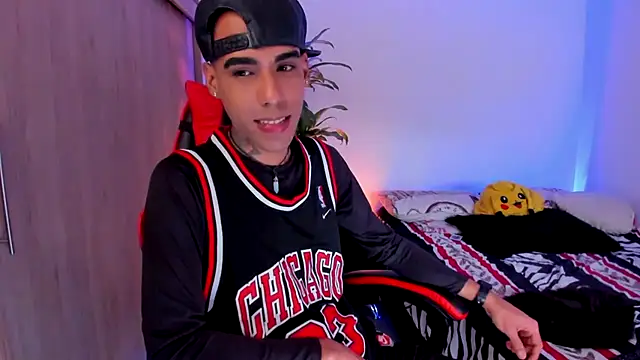 Damianwhite Chat XXX live