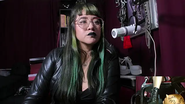 MeGoddesSara Chat XXX live