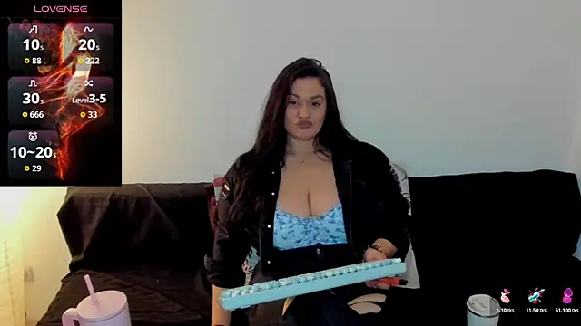 Laura_sinnern Live XXX chat