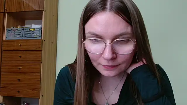 LooveELLYx Live XXX Chat