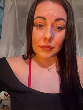 DaisyStreet Obrolan Langsung XXX