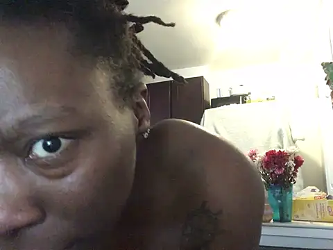 littyleesh1 即時 XXX 聊天