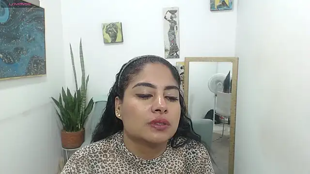 Luna_Fyre – Naživo XXX chat