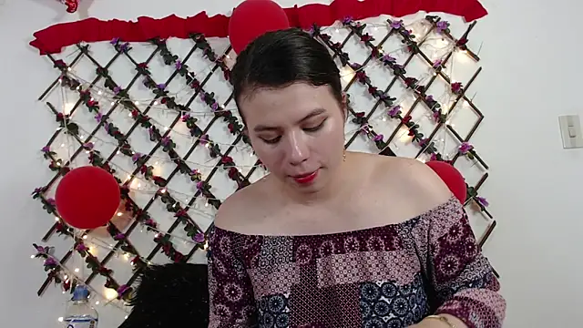 Chat +18 de Samantha_Wallker ao vivo