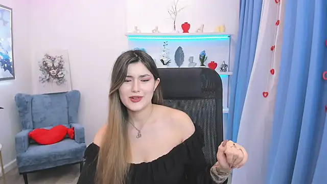 AnneTLi Chat XXX in diretta