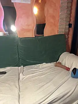 Sunbelxx élő XXX-chatje