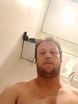 Show de LELUZ88 na webcam