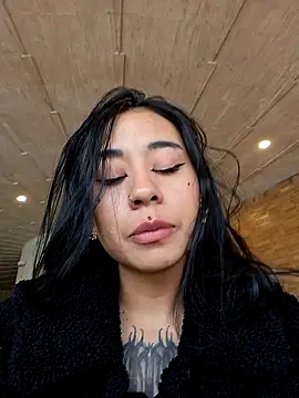 Zafiro_glow Chat XXX live