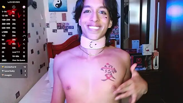 DannyPhantom555 Live XXX-chat