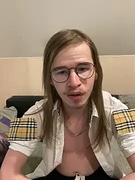 YoungSebi 现场XXX聊天