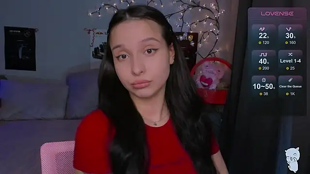 SoftyMooon's Live XXX Chat