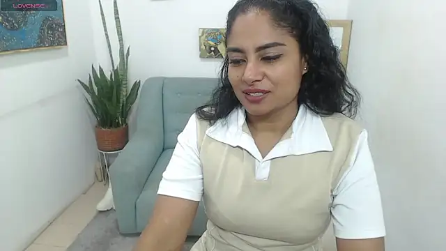 Chat XXX en directo de Luna_Fyre