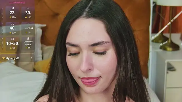 LuisaFaye Chat XXX live