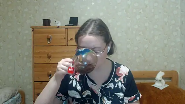 Smart_Rose élő XXX-chatje