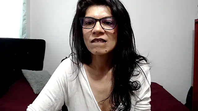 abrilsex23 Live XXX-Chat