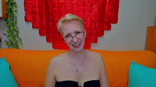 iamyourdream89 Live XXX-Chat