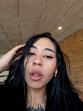 Zafiro_glow's Live XXX Chat