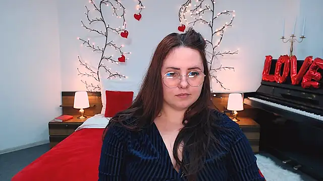 Hennessy_bunnyn Live XXX chat