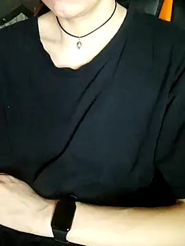 Chat +18 de Aashikalaa ao vivo