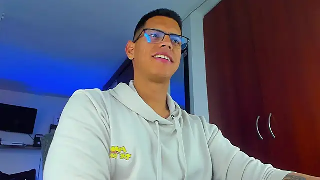 Онлайн чат XXX _John_Boy_