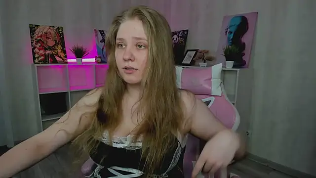 Megan_Violer: онлайн-секс-чат