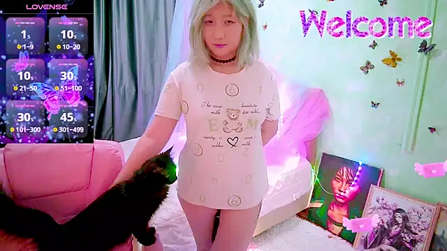 Akemilun's Live XXX Chat