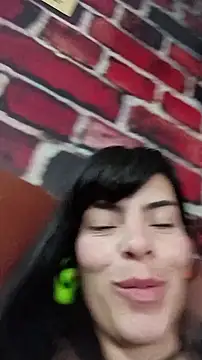 Ali3Martin Chat XXX in diretta