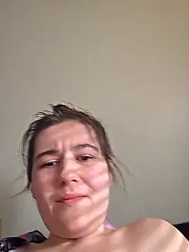 Ashlovescannabis Chat XXX live