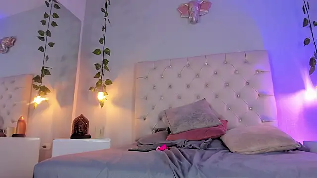 Rachel-Greyy's Live XXX Chat