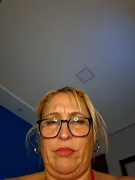 amandachuchuca's Live XXX Chat