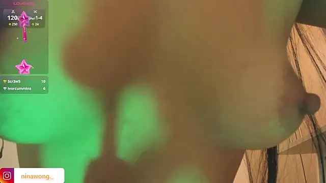 NinaWong: онлайн-секс-чат