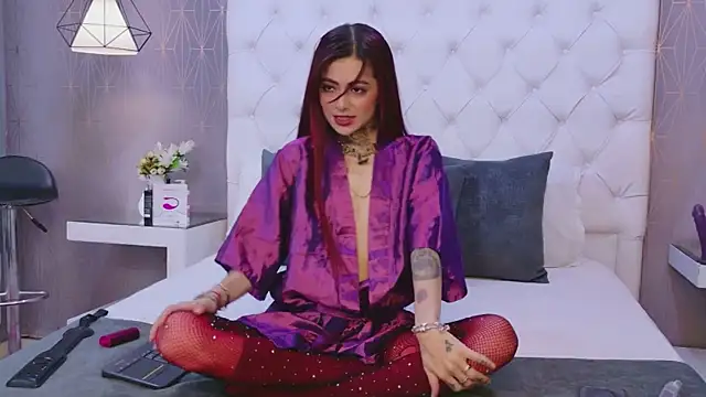 Pertunjukan Kamera Web AntonellaEscudero