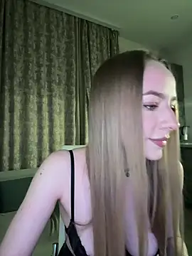 Вебкам-шоу MissOyee