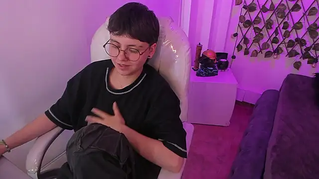 Nathaly_ds' Live XXX Chat